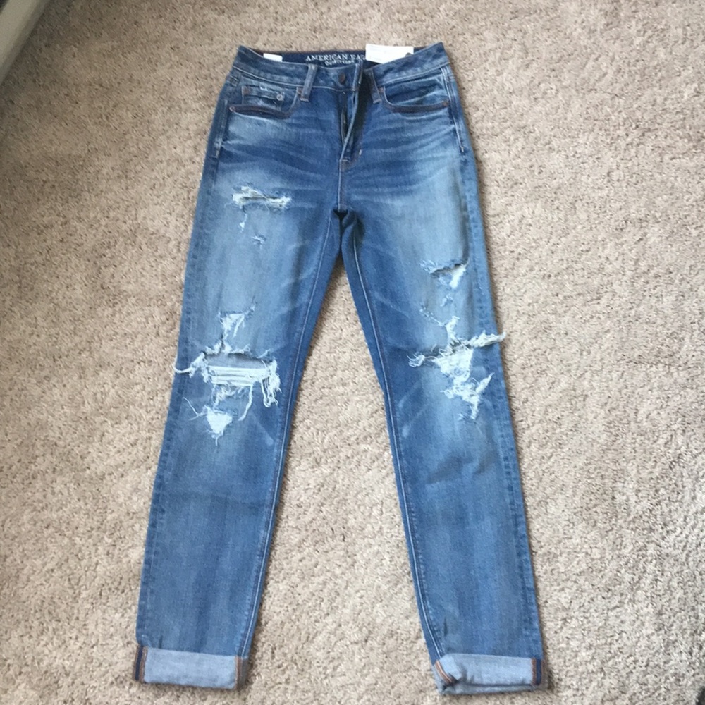 American eagle distressed jeans